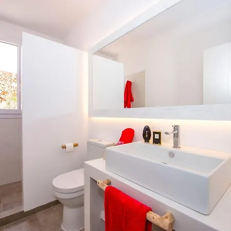 Aguamarina 4 Bedroom Villa,